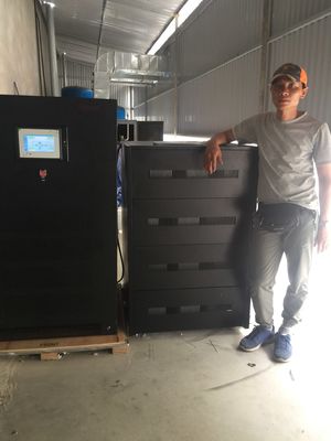 PEII Online UPS χαμηλής συχνότητας, έξοδος PF 1.0 Αδιάλειπτη παροχή ισχύος 10-80kVA